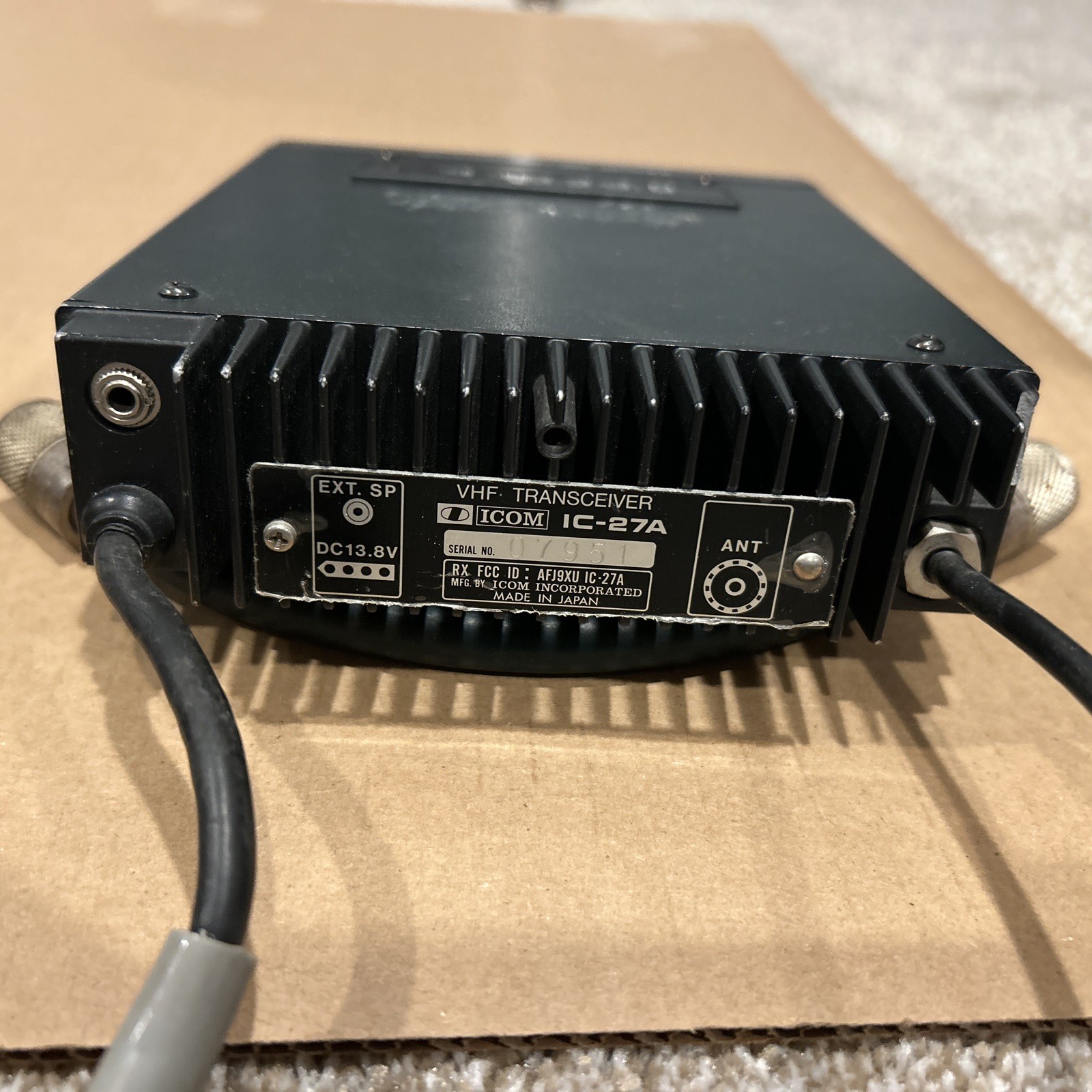 ICOM IC-27A w/ HM-23 Mic and HEIL HMM Mic