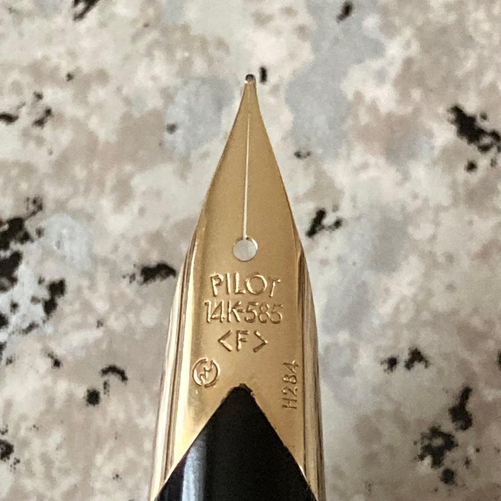 #106 Overhauled PILOT Grandy Lacquer 14k