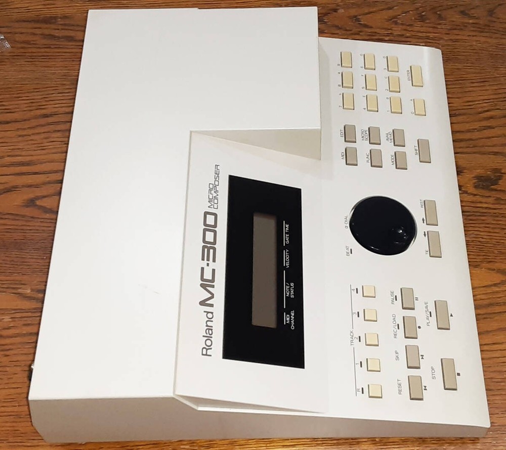 Roland MC-300 Micro Composer Sequencer Floppy Drive Cleaned Tested Working