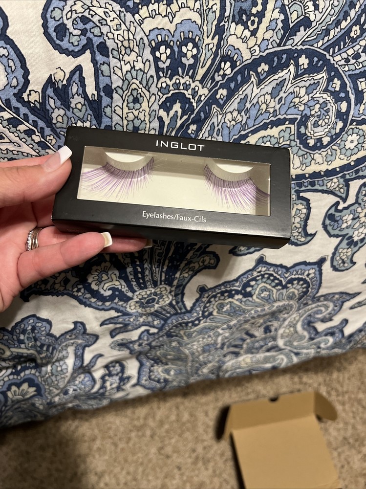 INGLOT Eyelashes 68s Purple