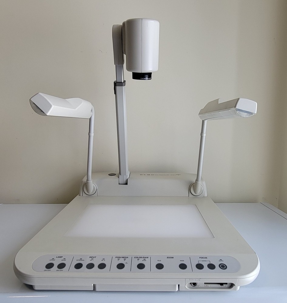 USED - Elmo EV-400AF Visual Presenter Auto-Focus Camera Overhead Projector