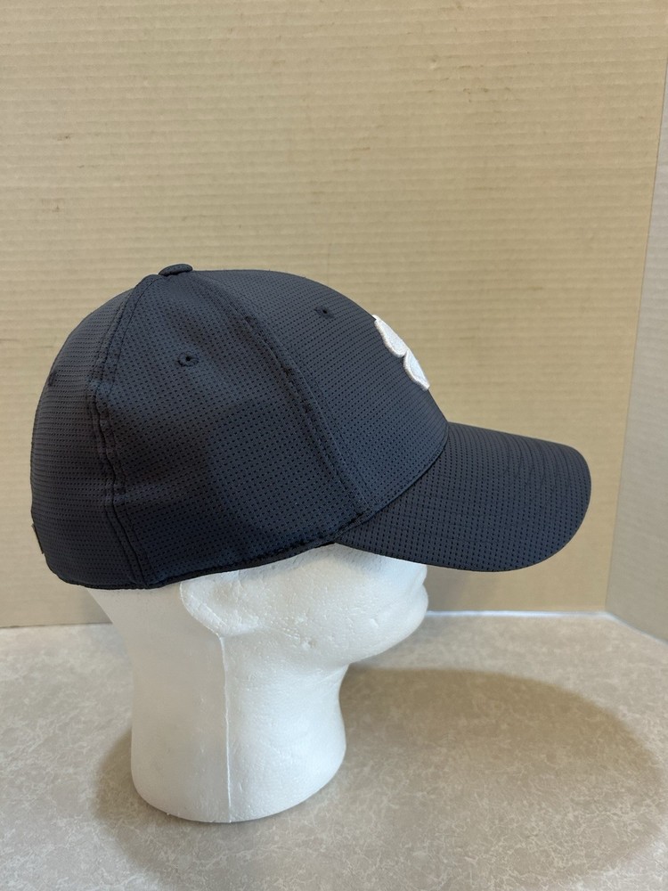 Black Clover Live Lucky Golf Hat. Memory Fit. Small/Medium. NWT. Sharp!