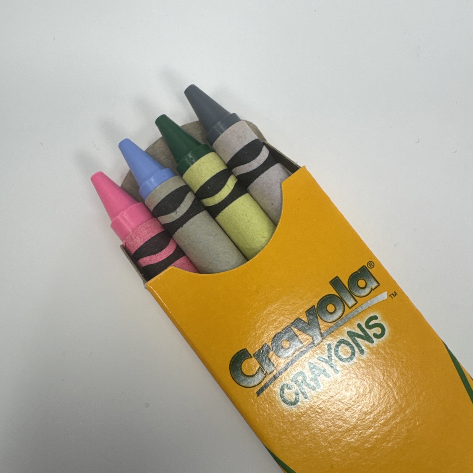 Vintage Crayola Crayons Binney Smith Box 1997 NOS - Lot of 5 Packs (20 Crayons)