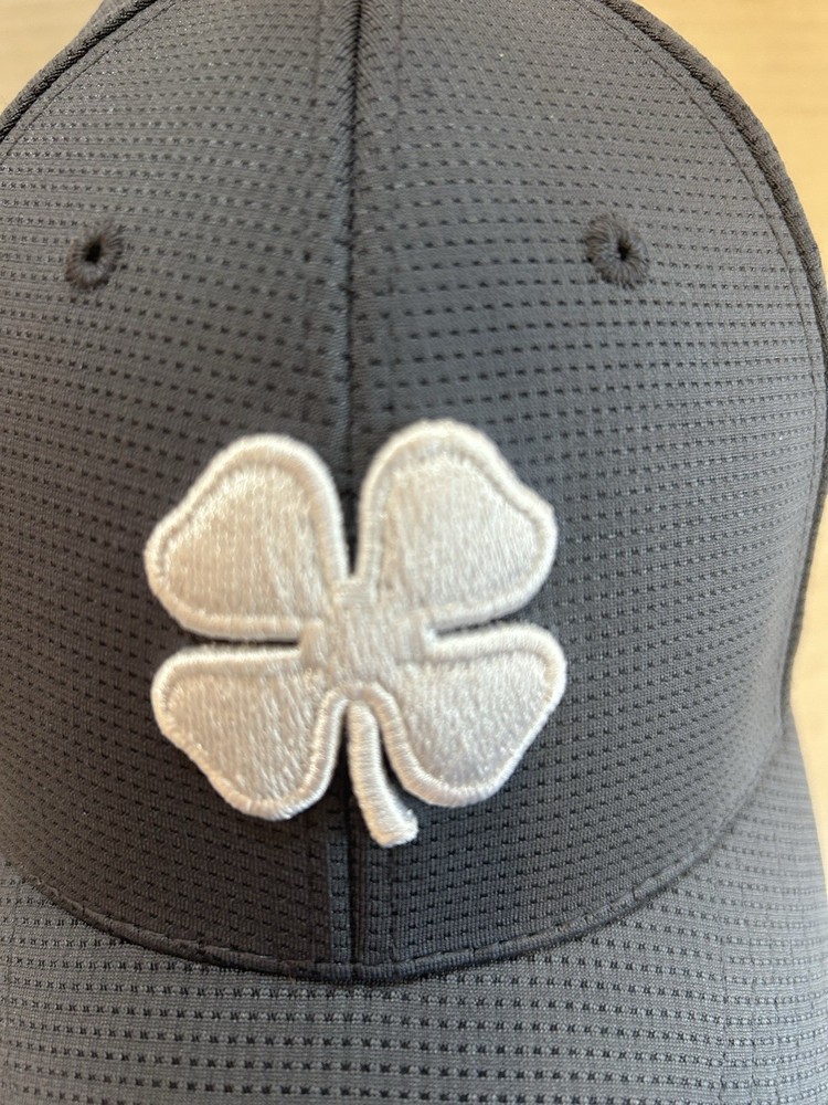 Black Clover Live Lucky Golf Hat. Memory Fit. Small/Medium. NWT. Sharp!