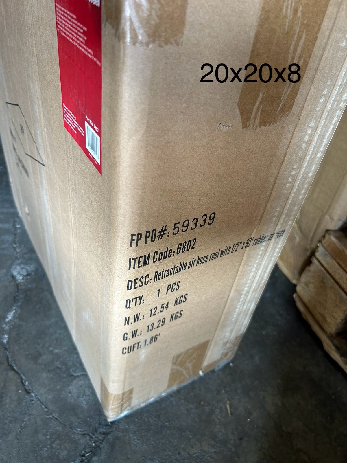 Universal Tools Retractable Hose Reel 1/2 in x 50 ft Air Hose