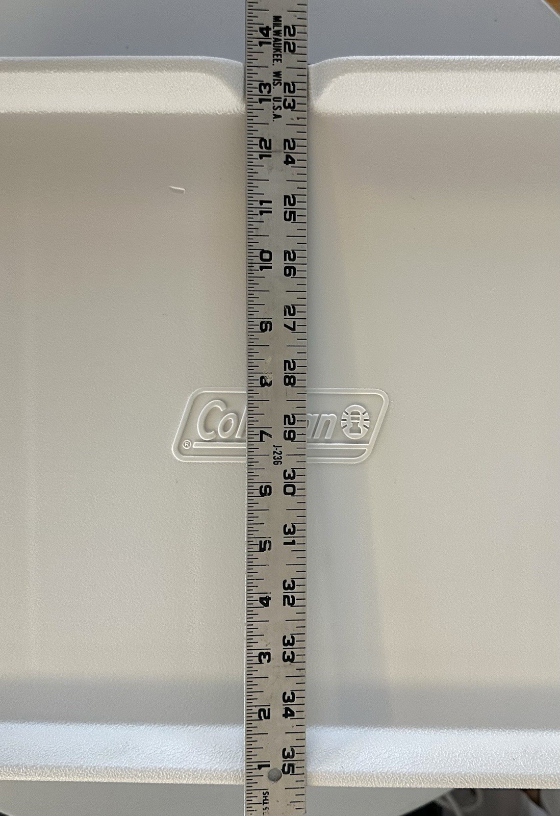 Coleman PARTY STACKER COOLER Model 6225 BLUE 24 Can Stackable Chest DISCONTINUED