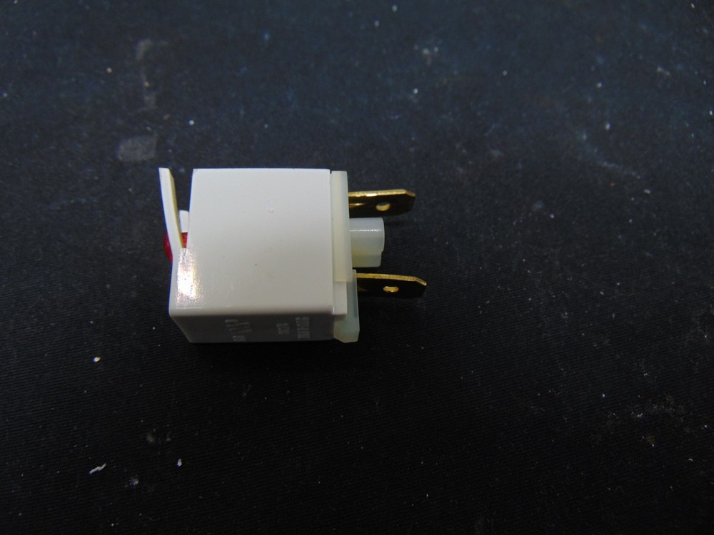 GE Electric Range JB650SF2SS Light Indicator Pilot WB25X20005