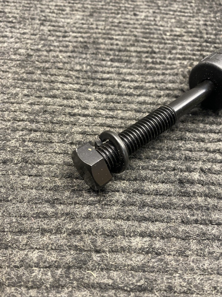 Heininger 1.25 in. Threaded Hitch Lock 6033