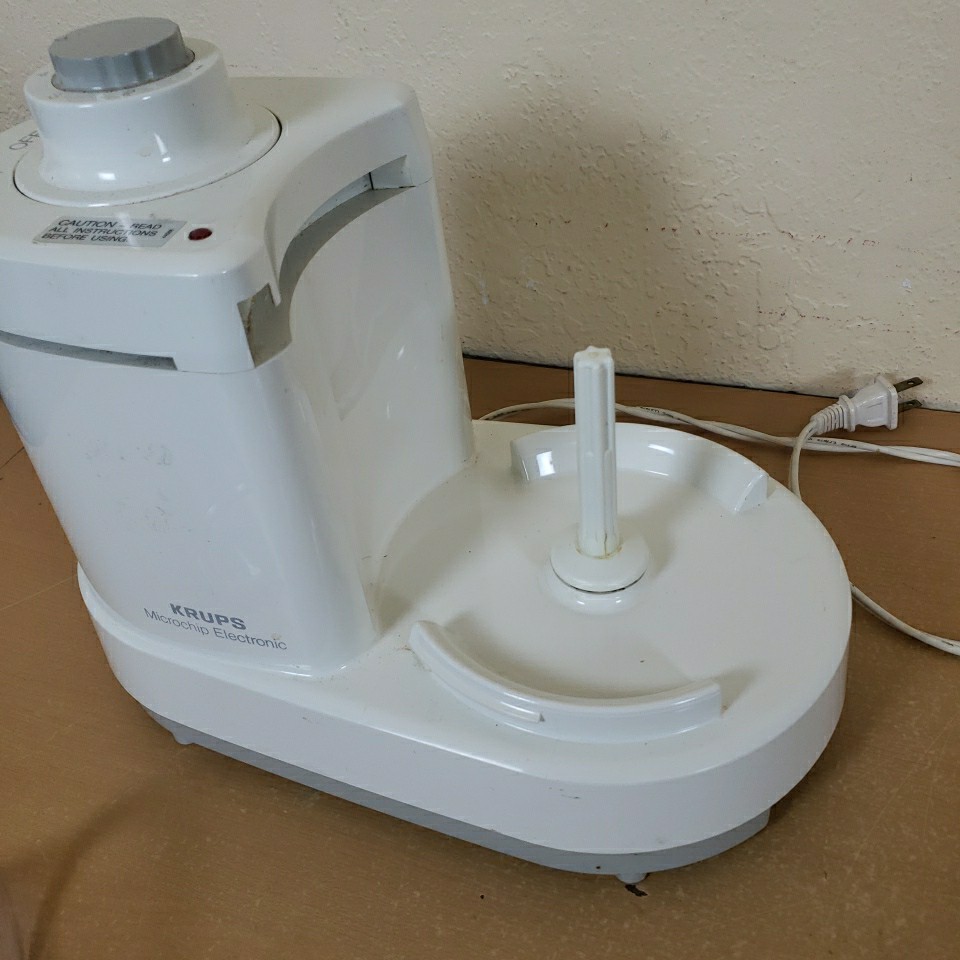 Krups Food Processor Type 702 TESTED WORKS! Complete w/ Blades & Discs CLEAN!