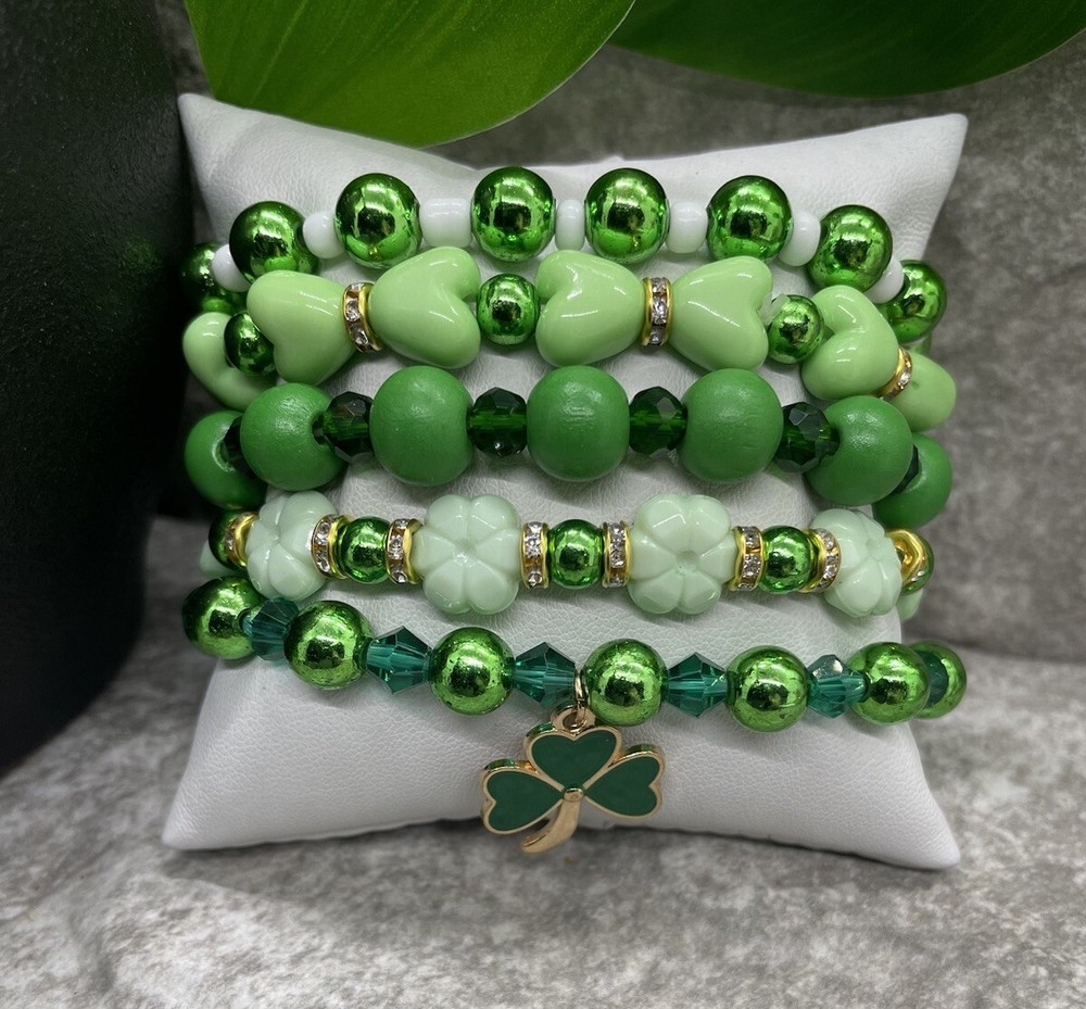 5 PC Handmade Shamrock Beaded Stackable 7” Plus Stretch Bracelet Set New B1263