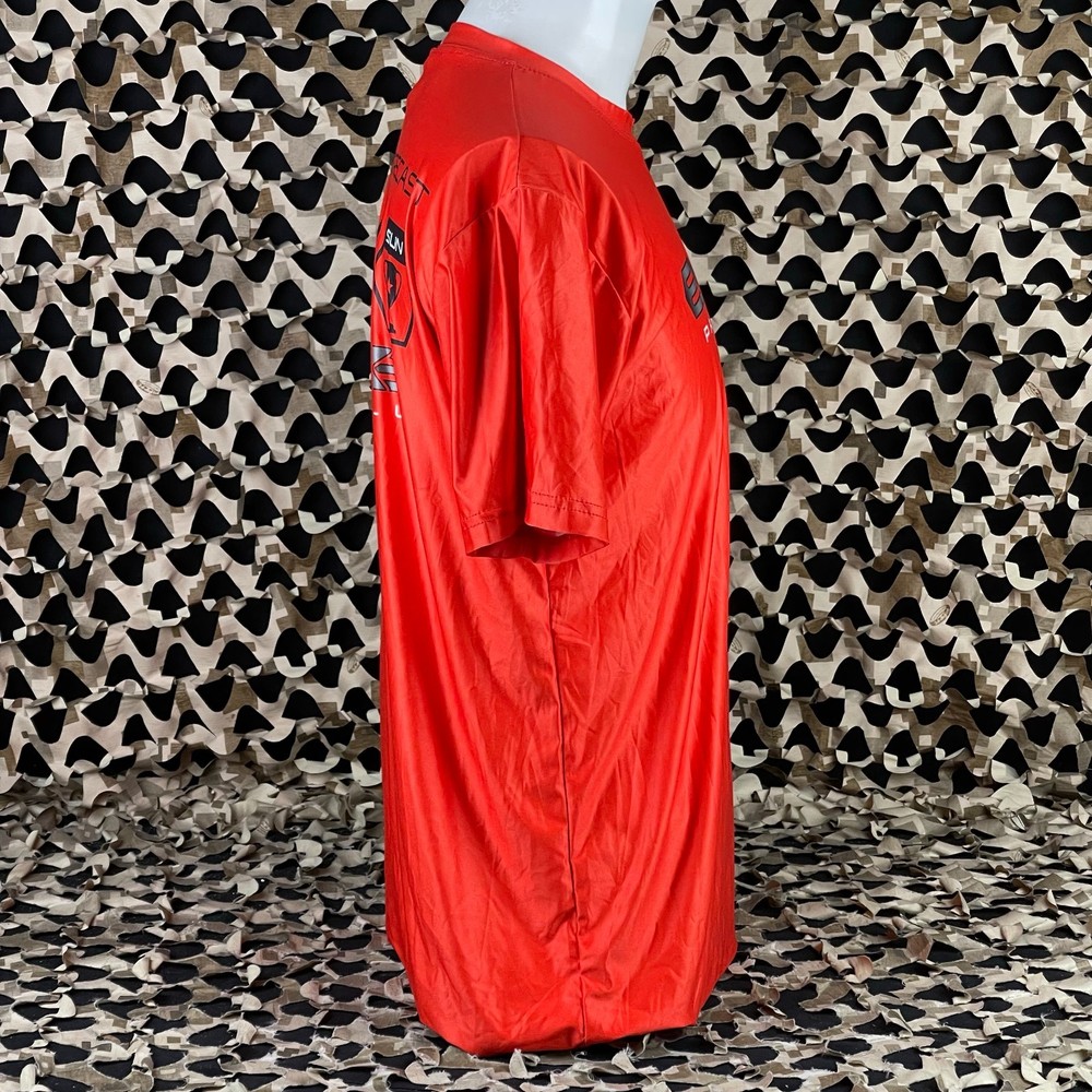 NEW Empire Weekend Stretchy Soft T-Shirt - Red - Medium