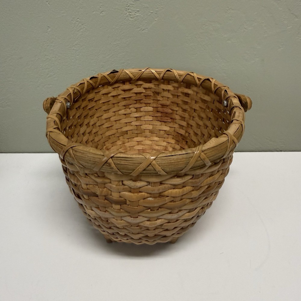 Oblong Wicker Basket With Handle Great Condition