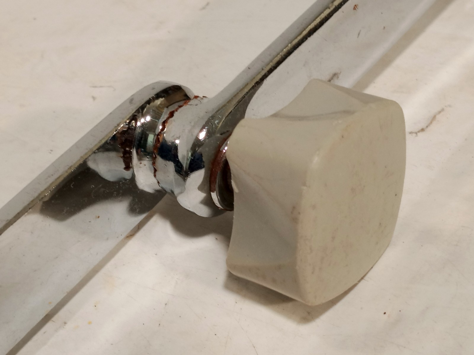 OSI finger trap traction set w/ table rail clamps, plates, 4 traps lot