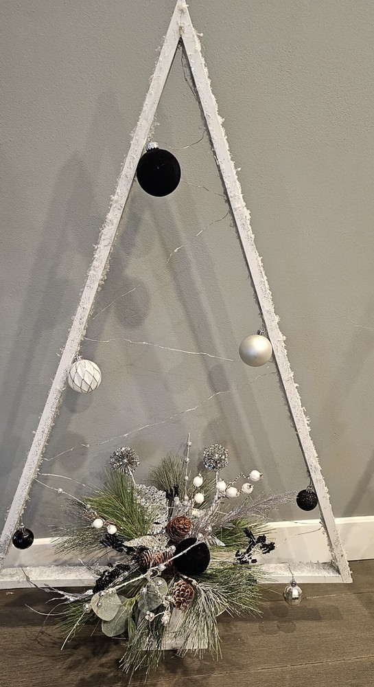 Wodden pine Christmas tree