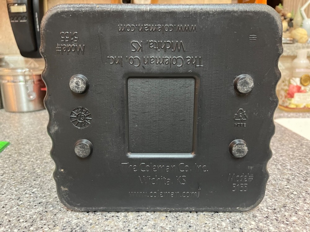 coleman propane lantern with case