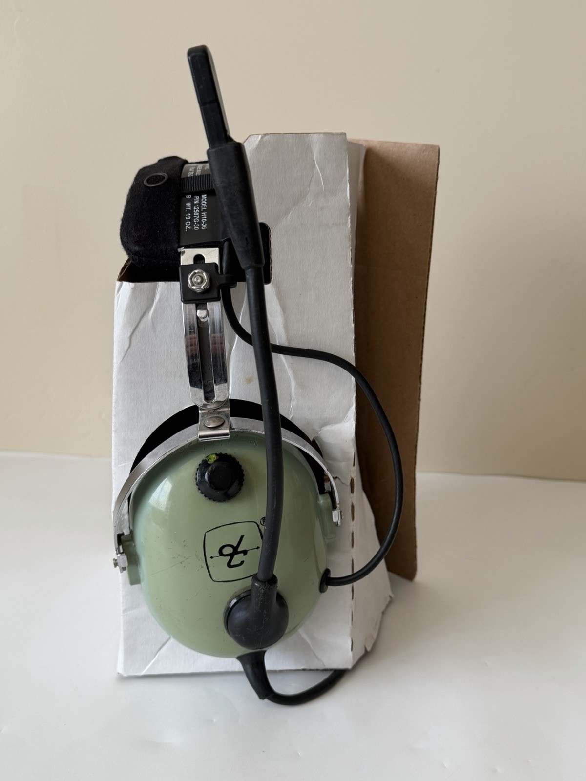 David Clark Aviation Headset Model H10-26 Noise Cancelling Microphone M7A