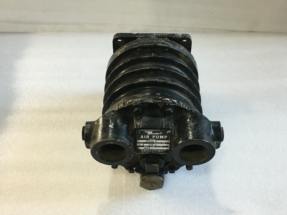 Aircraft Engine Bendix Air Pump P/N 33E02-5 As Removed