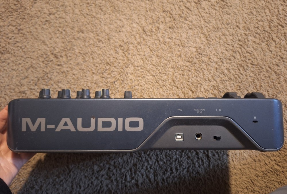 M-Audio Oxygen 25 Key 3rd Gen MIDI Controller Keyboard Tested
