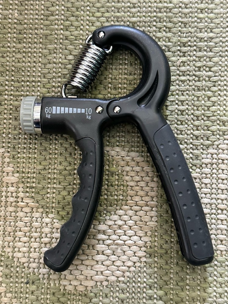 Grip Strength Tester Trainer - Electronic Hand Dynamometer/GripZilla 2 Pc