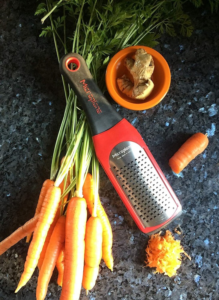 Microplane Artisan Series Coarse Cheese Grater - Red