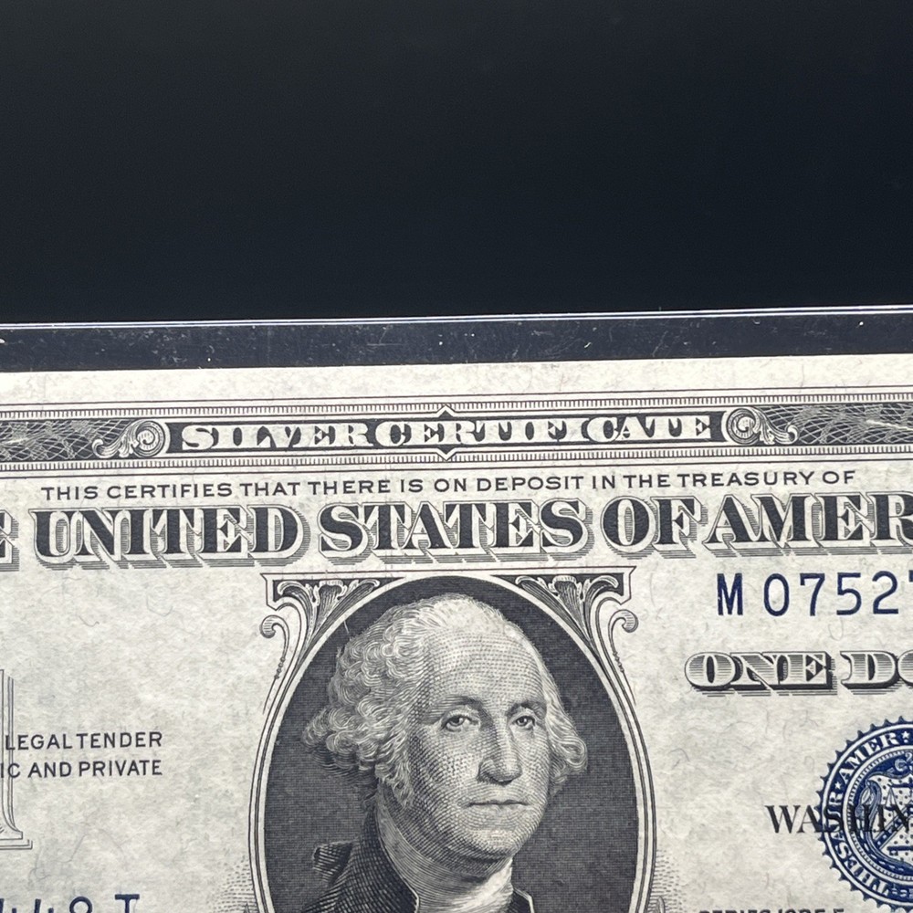Misaligned ERROR 1935-E $1 One Dollar Silver Certificate *Crispy*