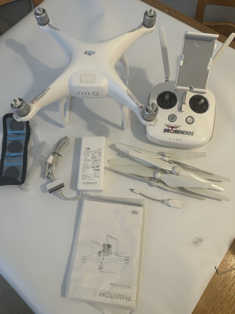 DJI Phantom 4 Drone - White (PHANTOM4)