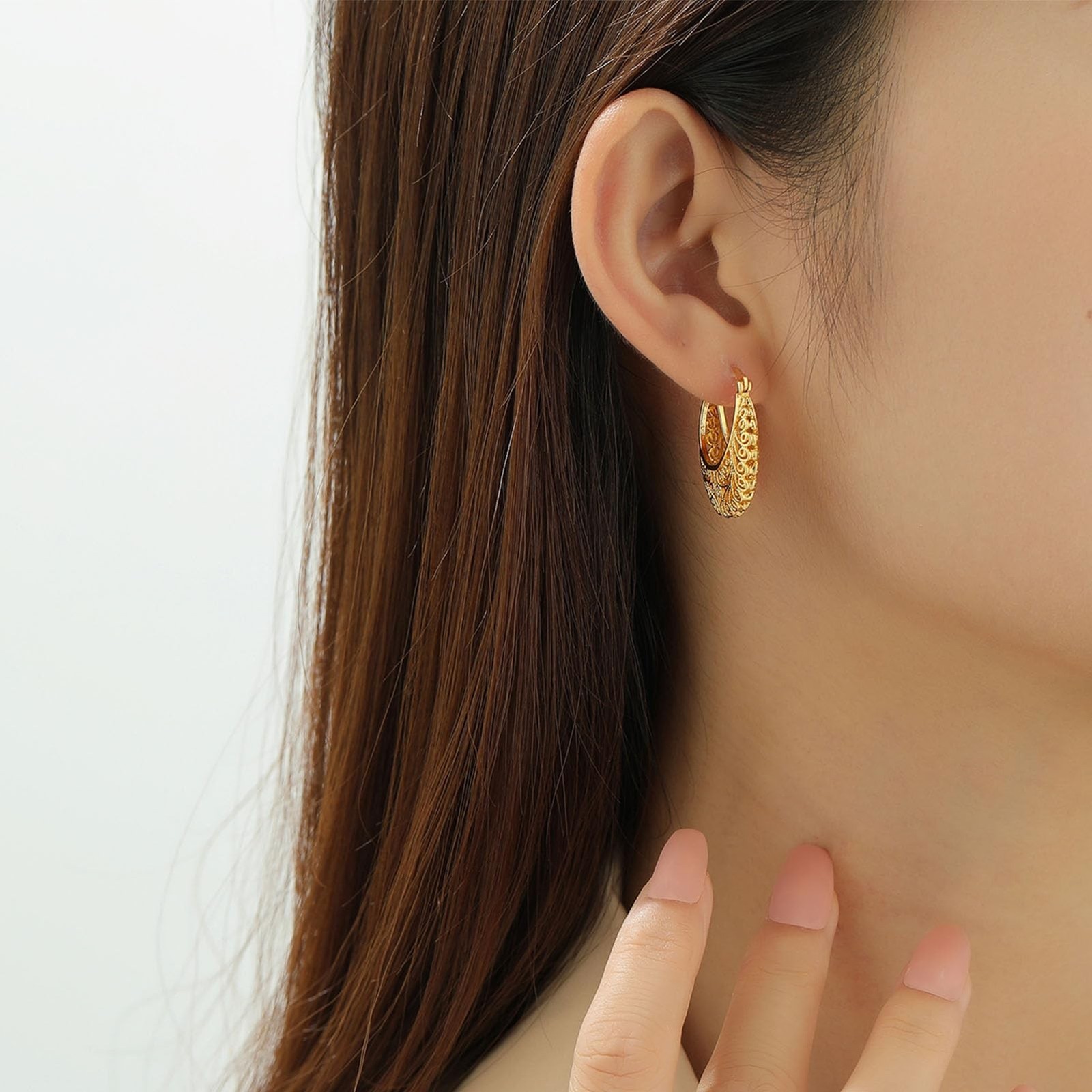 Filigree Gold Hoop Earrings Vintage Small Earrings for Women