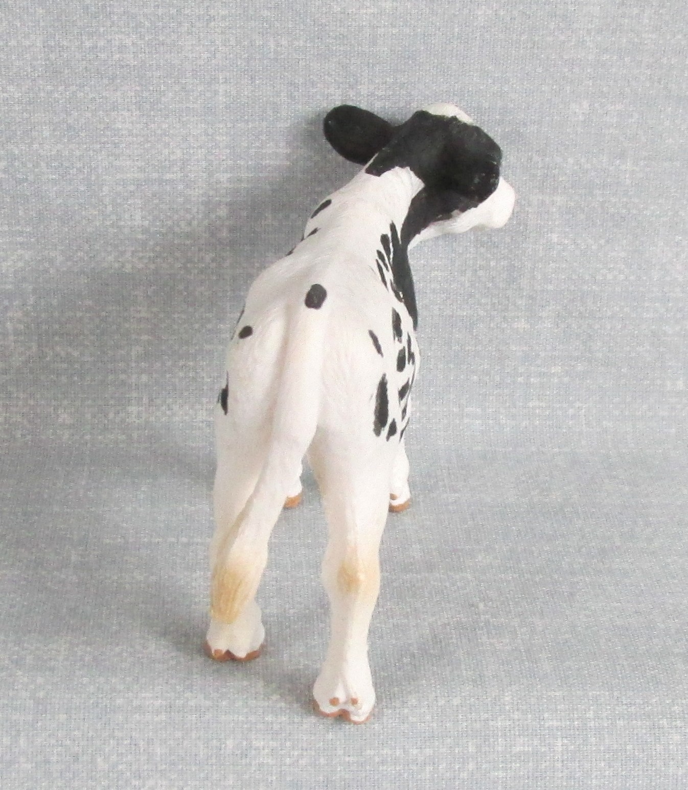 SCHLEICH HOLSTEIN CALF BABY COW BLACK & WHITE FARM ANIMAL FIGURE 13634 RETIRED