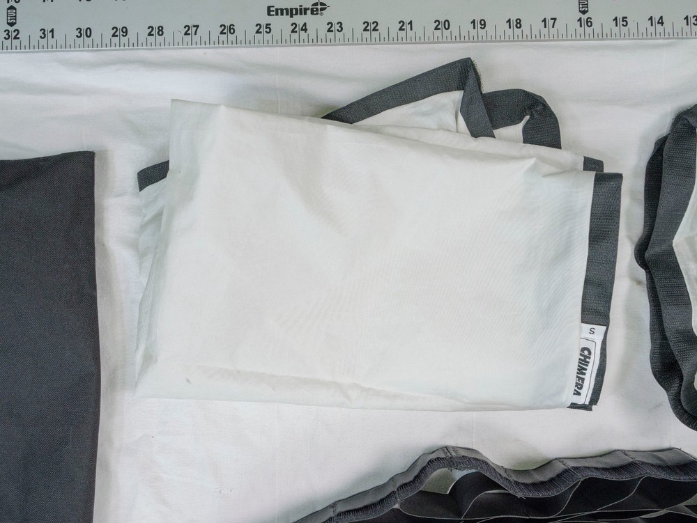 Chimera Video Pro Small Softbox with Egg Crate + Baffle + Sewn in Diffuser