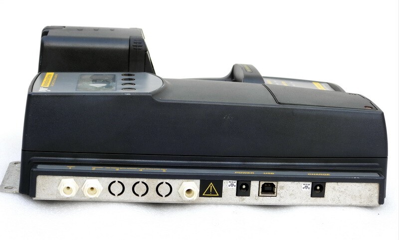 BW MICRODOCK II AUTOMATIC TEST & CALIBRATION SYSTEM GAS DETECTOR DOCKING STATION