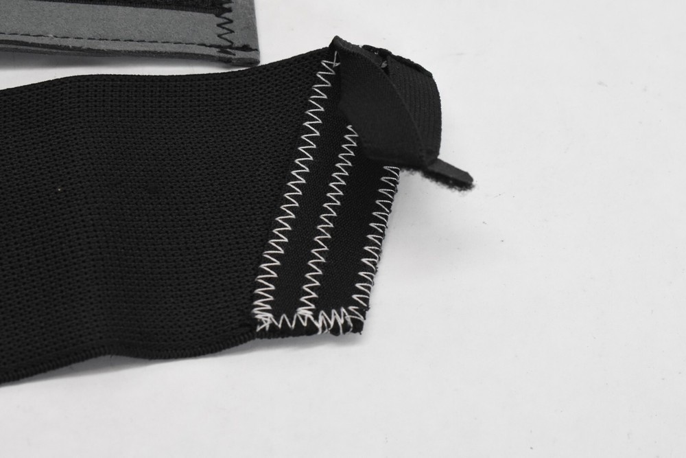 NOCO Conformity Wrist Wraps Black Dark Grey Hook & Loop Stretch Material