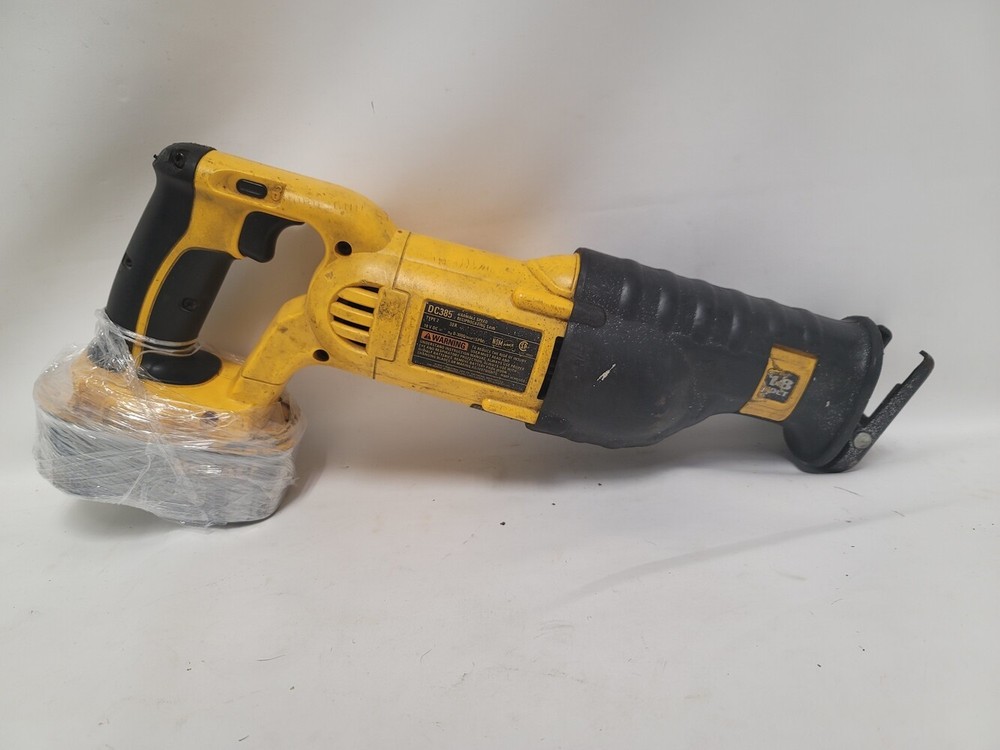 DEWALT RECIPROCATING SAW DC385