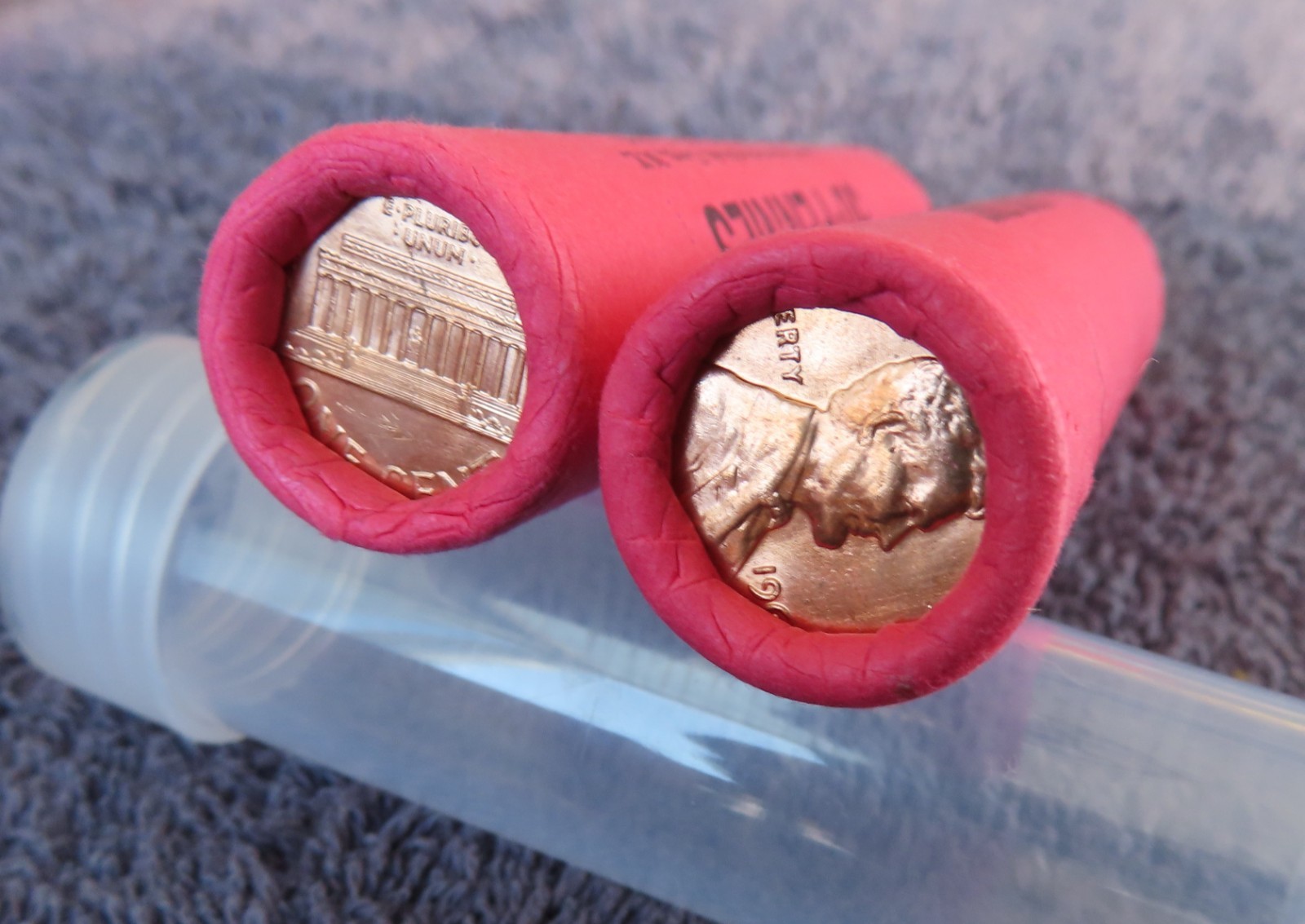 1963 **Original Bank Wrapped ** Uncirculated Lincoln Cent Roll - OBW Penny's