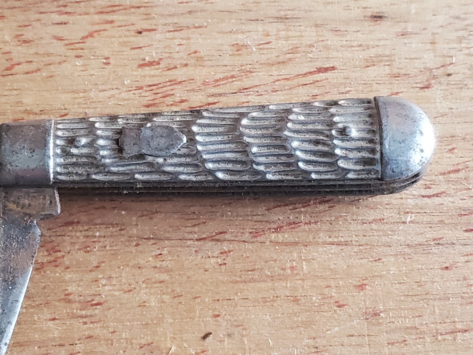 Vintage IMPERIAL 2 Blade Folding Pocket Knife Metal Handles NO Snap Rough Bad