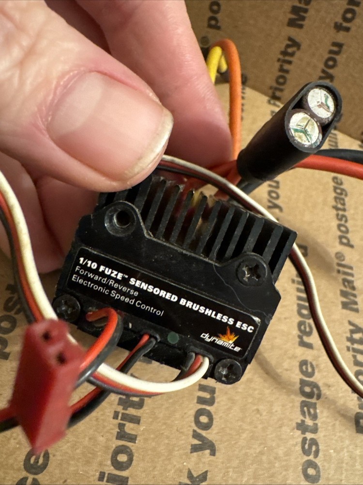 dynamite Fuse dyns2405 Brushless Esc (Please Read)