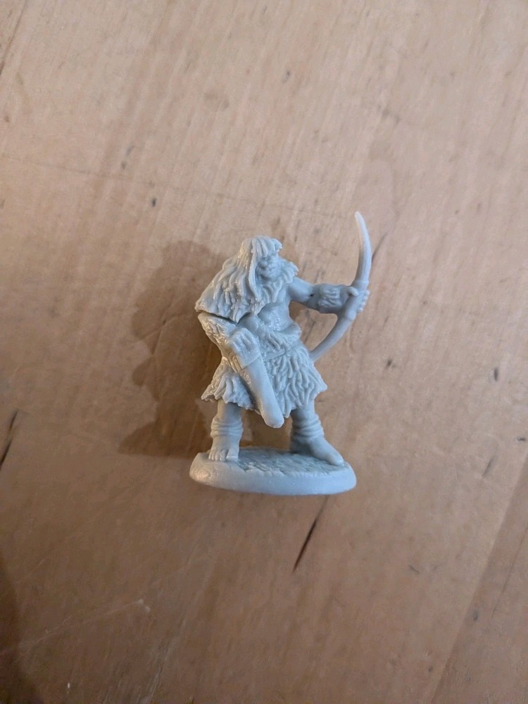 Reaper Bones 4 Lost Valley Black Bear Tribe Archer