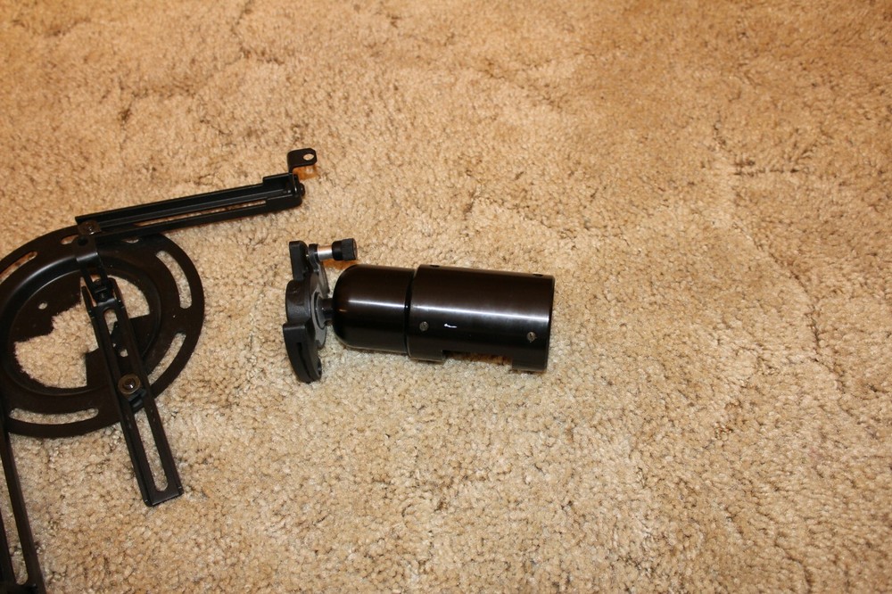 Projector Mount Universal Projector Ceiling Mount Bracket for LCD/DLP Projector