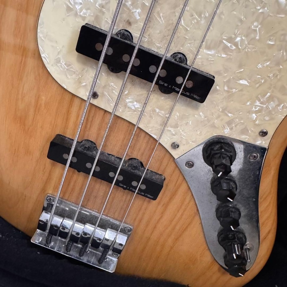 Sire Marcus Miller V7 Electric Bass 4-String