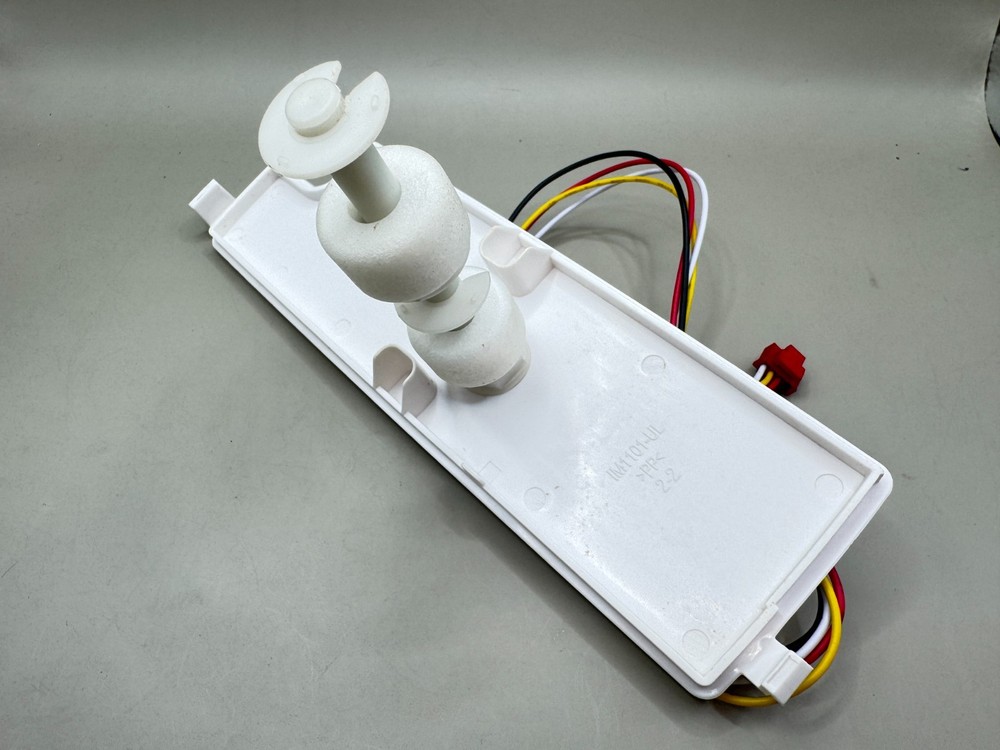 GE Profile Opal 2.0 Ice Maker Interior Water Tank LID w/ Float Sensor Used
