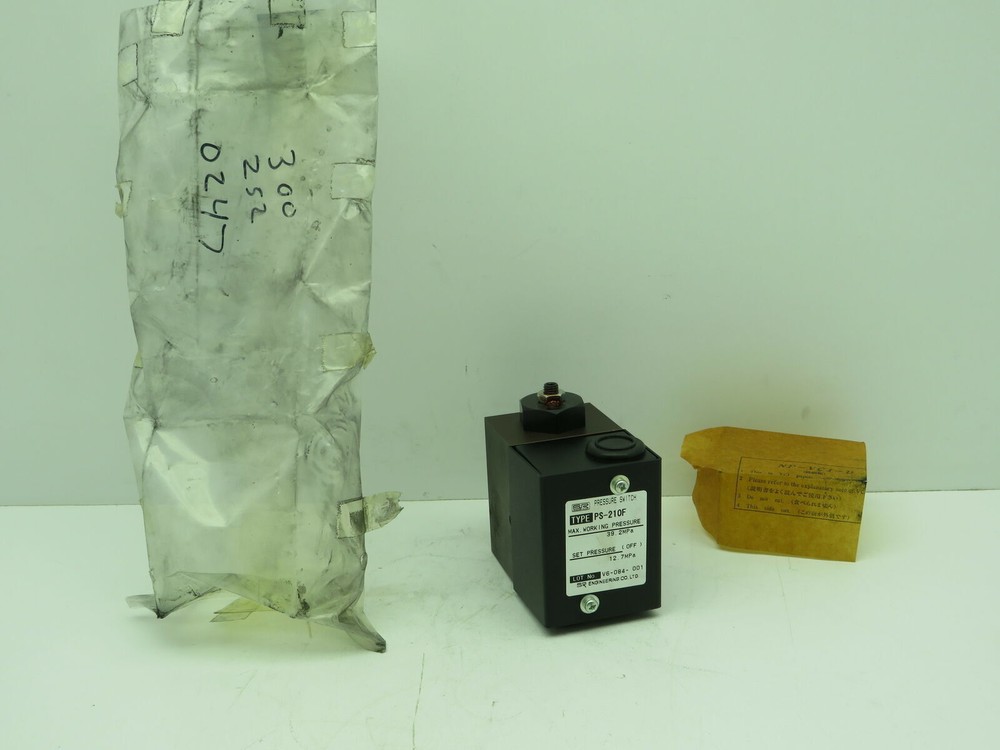 SR Engineering PS-210F Pressure Switch