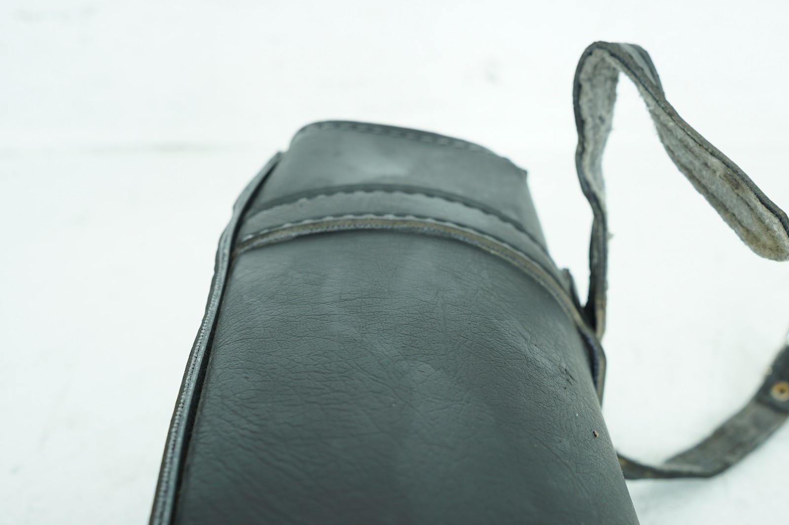 2008 Harley Dyna FXDWG 105th Wide Glide Front Onboard Tool Bag Leather Storage