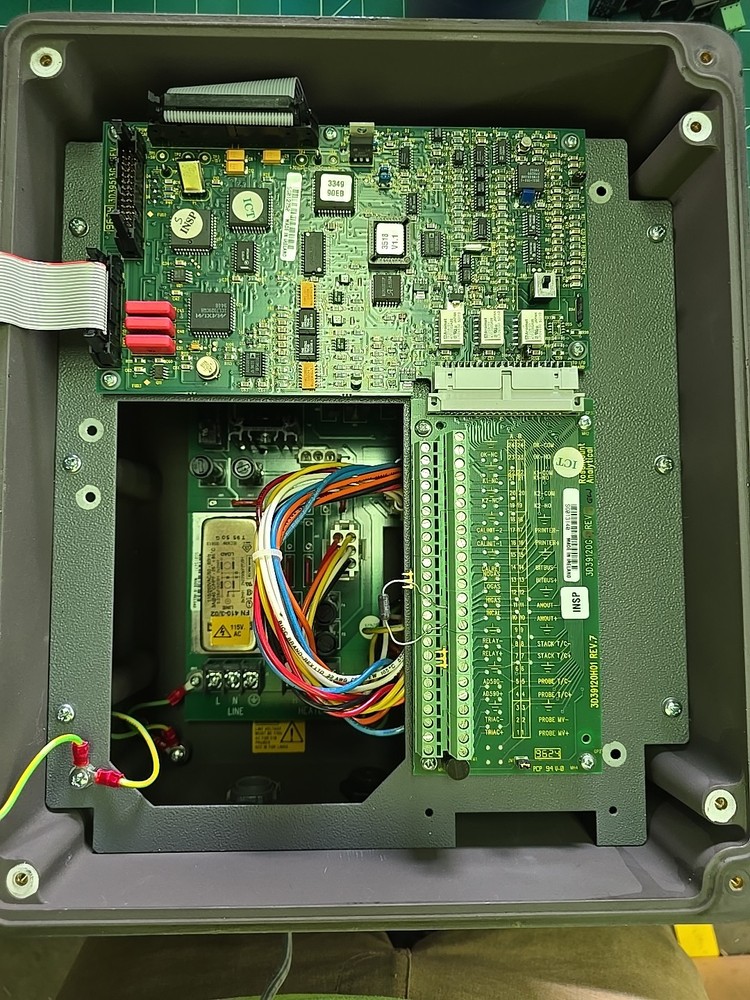 Rosemount 5 Amp Oxygen Analyzer 1U05717G02