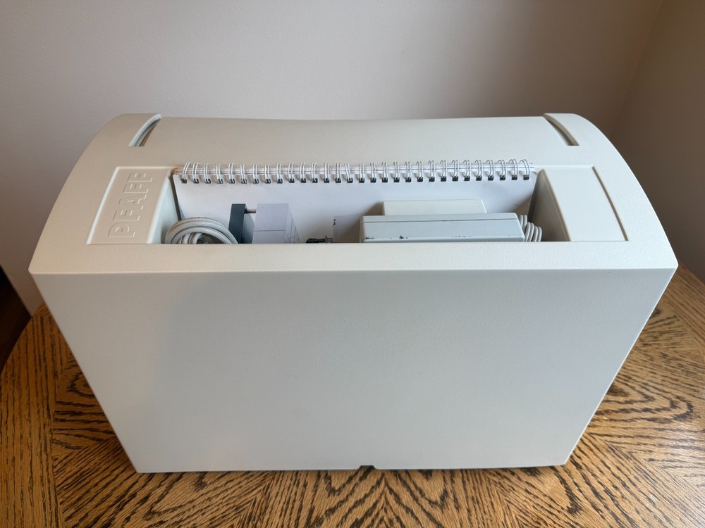 PFAFF Performance 2056 Sewing Machine