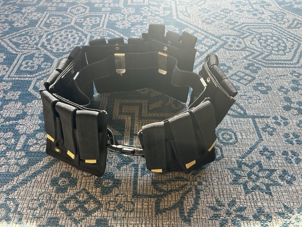 thinktank utility belt with rtp  pouches