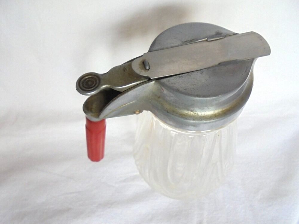 Vintage Red Bakelite Handle Art Deco Syrup Pitcher