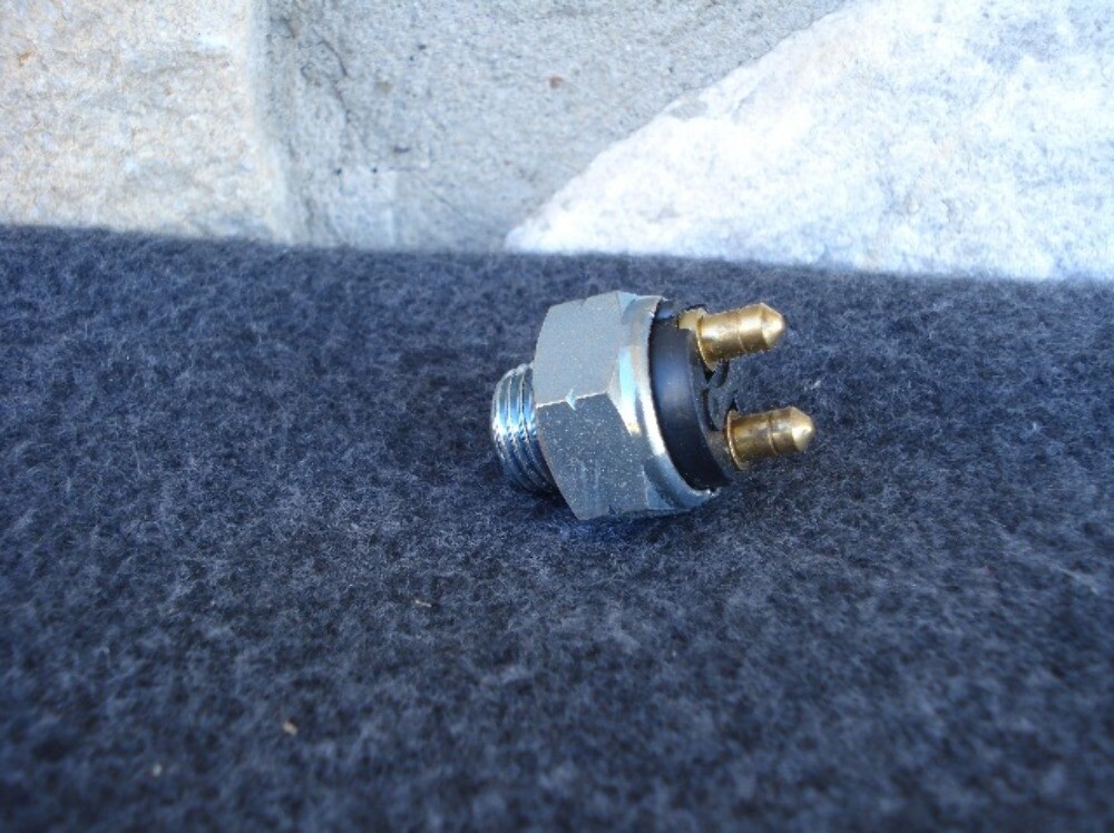 NEUTRAL SAFETY SWITCH 4 HARLEY 98-2000 REP 33902-98