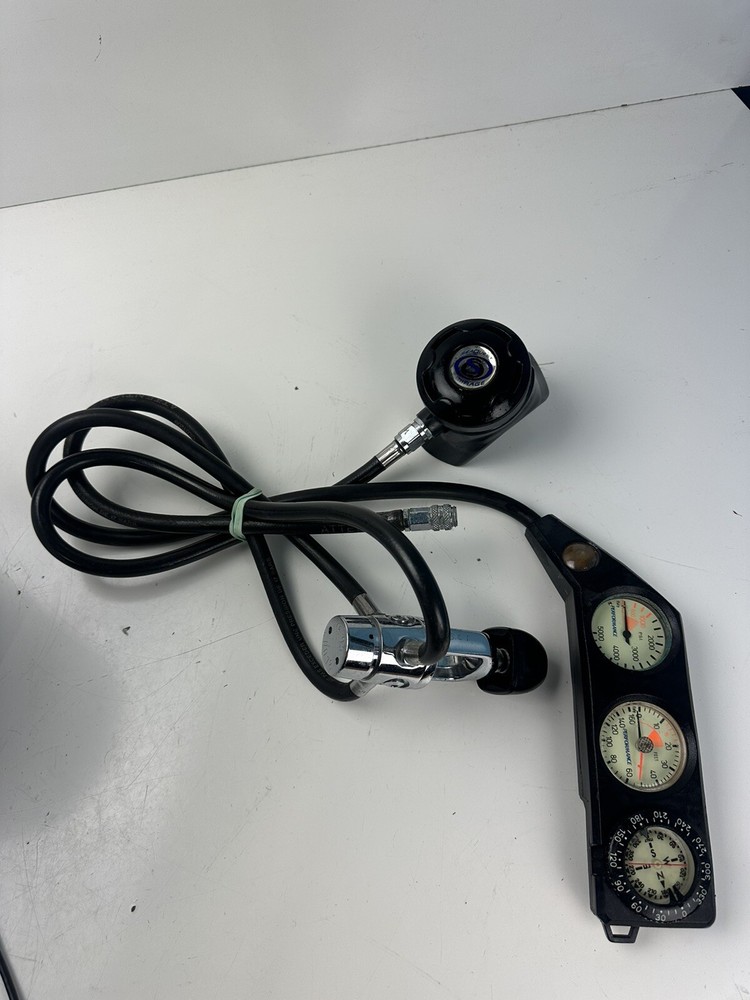Seaquest Mirage Regulator W/ Performance Dive Gauges