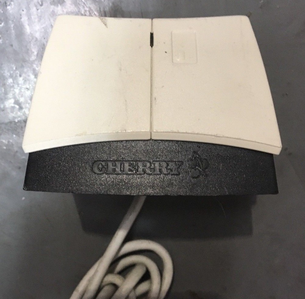Cherry ST-1044U Standalone USB Desktop Smart Card Reader
