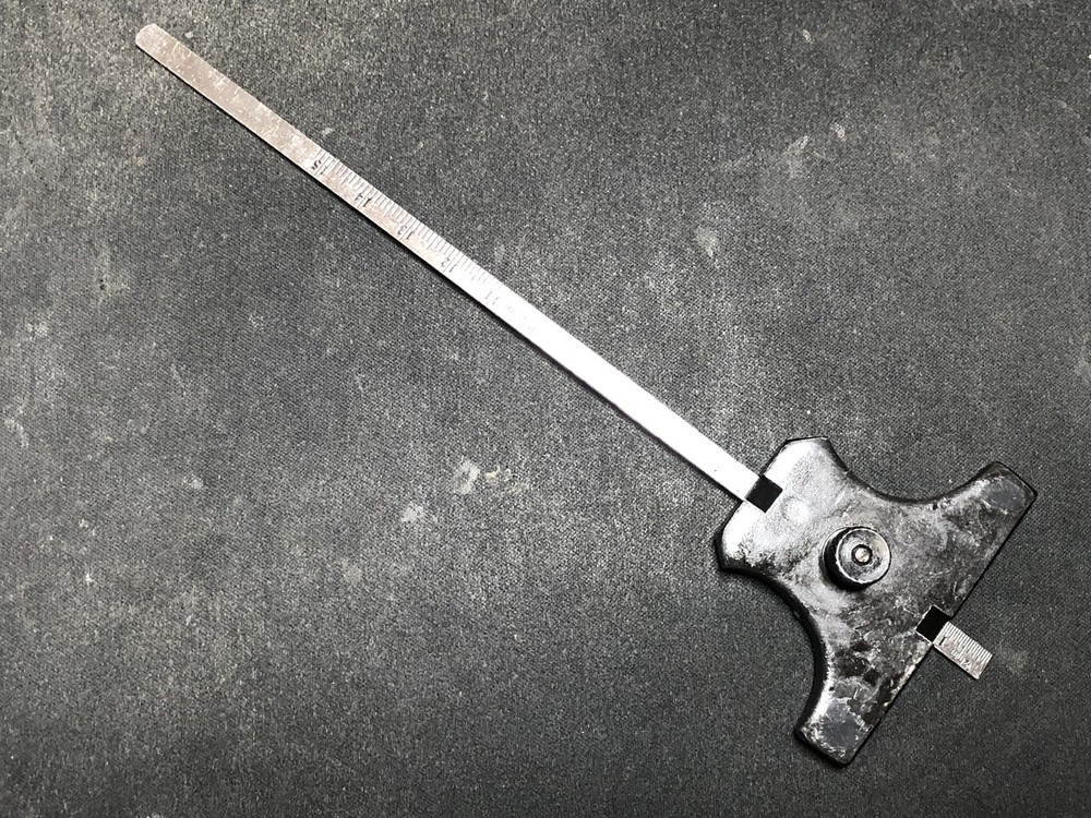 Quadrajet Float measurement tool, drop gauge