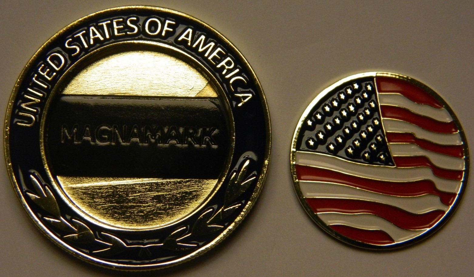 NEW USA American Flag Magnetic Pocket Coin With Golf Ball Marker - See Pics